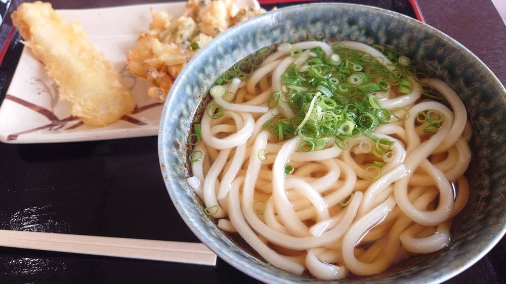 自家製麺セルフうどん むぎわら