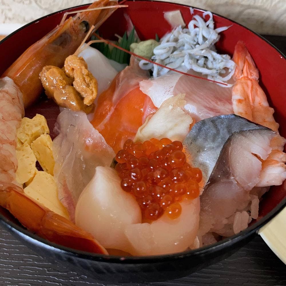 海鮮丼とお芋スイーツのお店 つくし