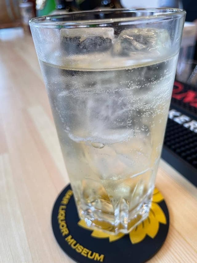 お酒の美術館 神戸元町店 - サブ画像1