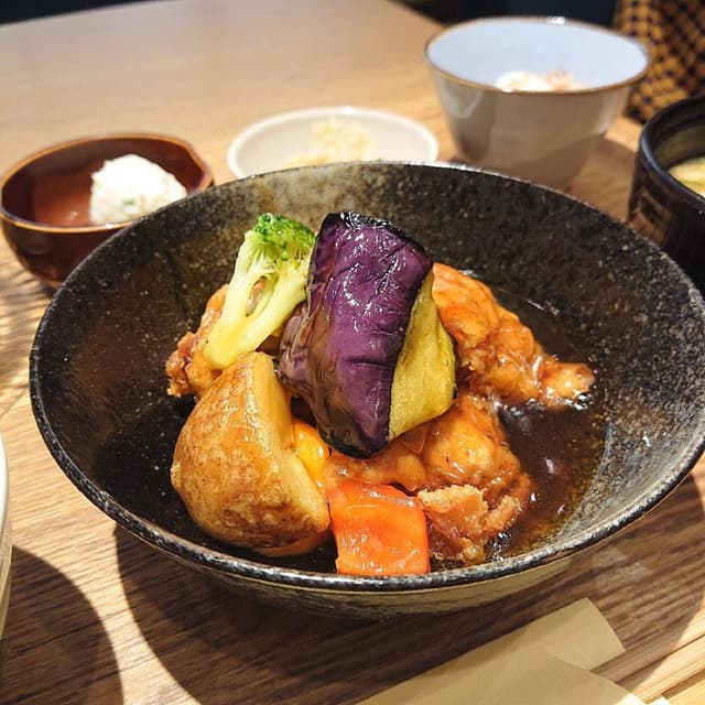 梅田 阪急三番街 リバーカフェ - サブ画像1