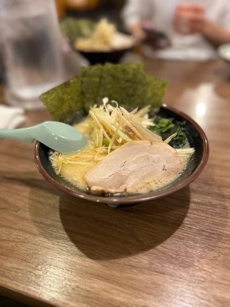 横浜家系ラーメン 武田家 旭川店