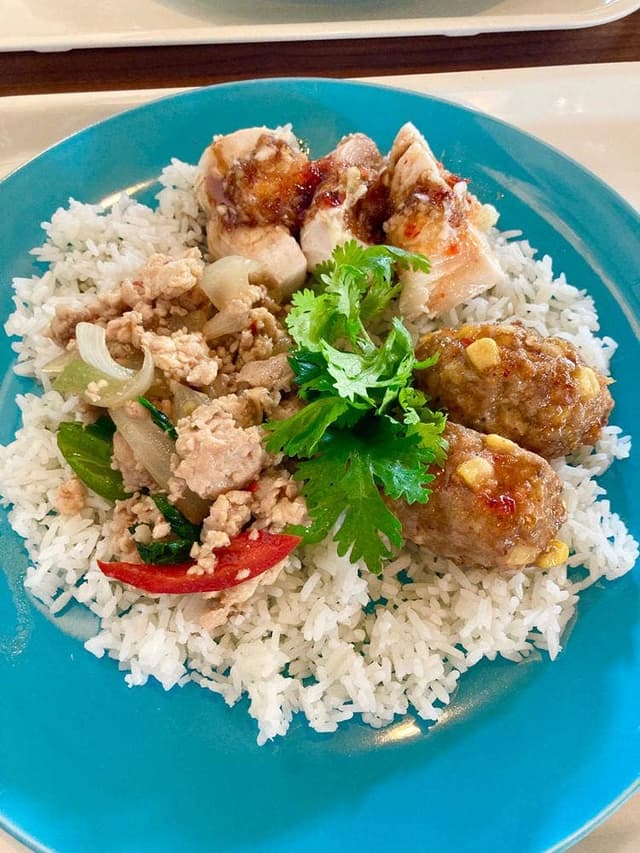 カフェガパオ - サブ画像1