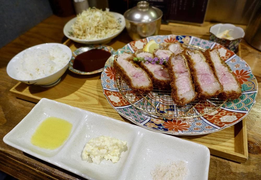 とんかつ 小ばやし