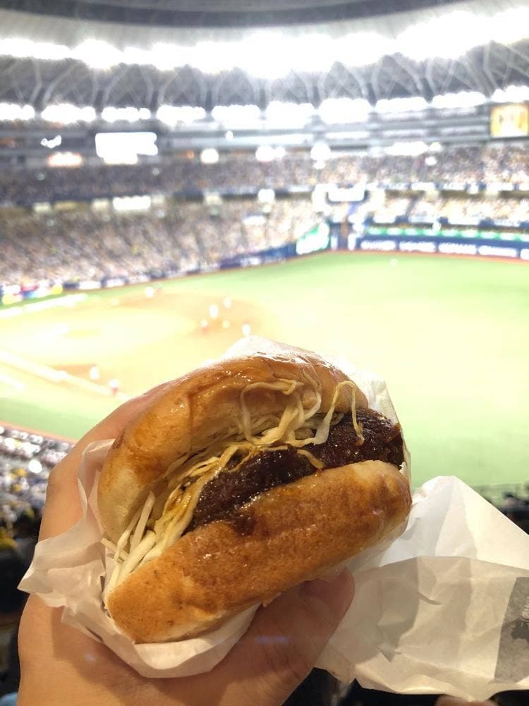 ケンタッキーフライドチキン 大阪ドーム店