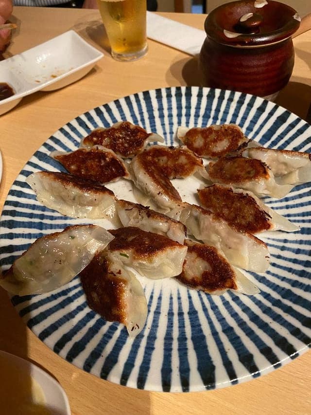 餃子専門店 よつば - サブ画像1