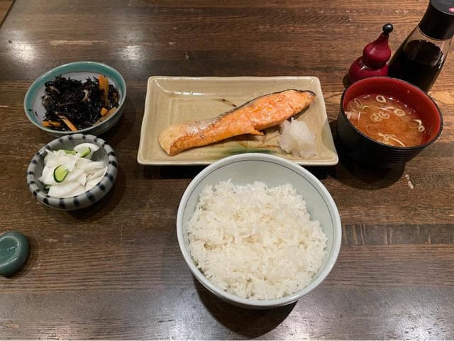 居食処 まんなか屋 - サブ画像1
