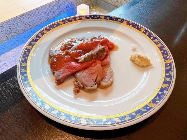 リュクス ダイニング ハプナ - サブ画像1