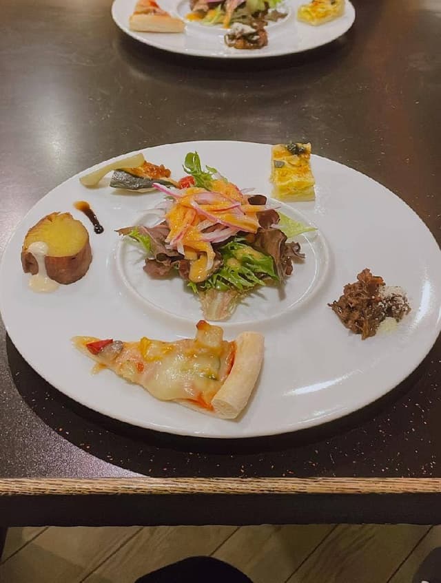ステーキ・洋食のTANTO屋 - サブ画像1