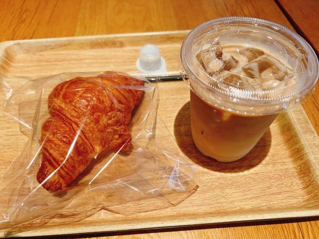 箱根ベーカリー 三島店 - サブ画像1