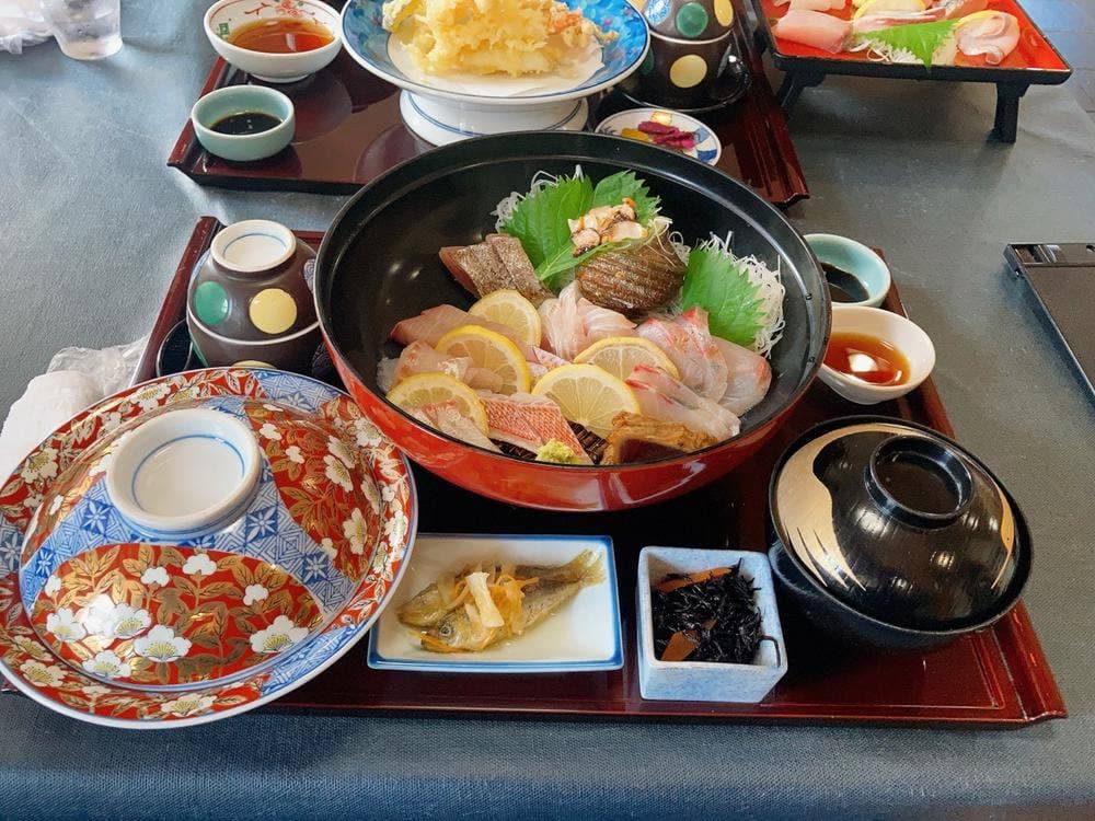 お食事処 関蔵 海鮮の宿 まつうら