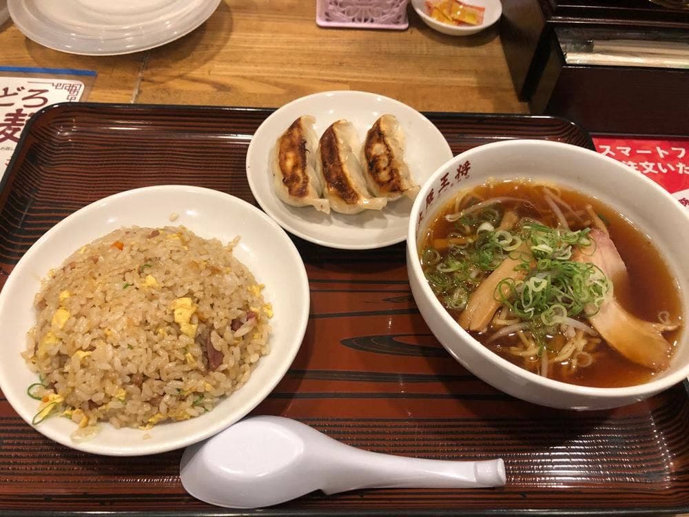 大阪王将 津山店