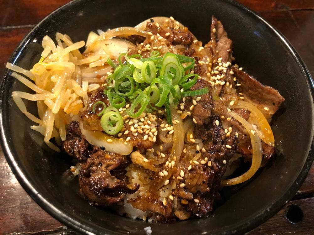 MOW 兵庫駅前店