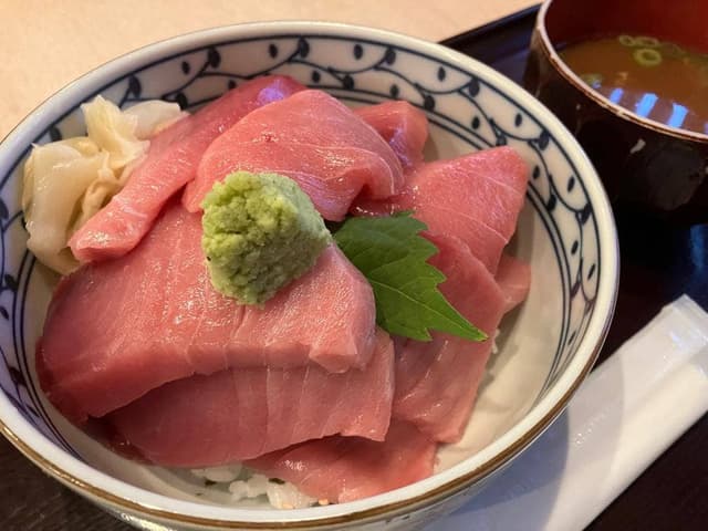 まぐろの鉄人 1号店 - サブ画像2