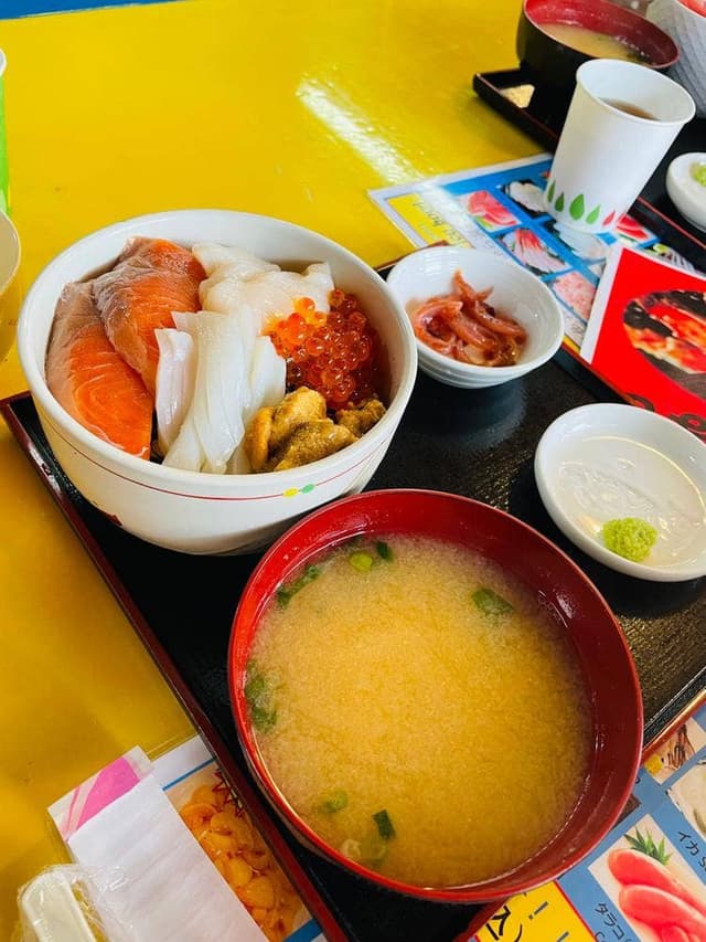 北海屋 どんぶり横丁市場 - サブ画像2