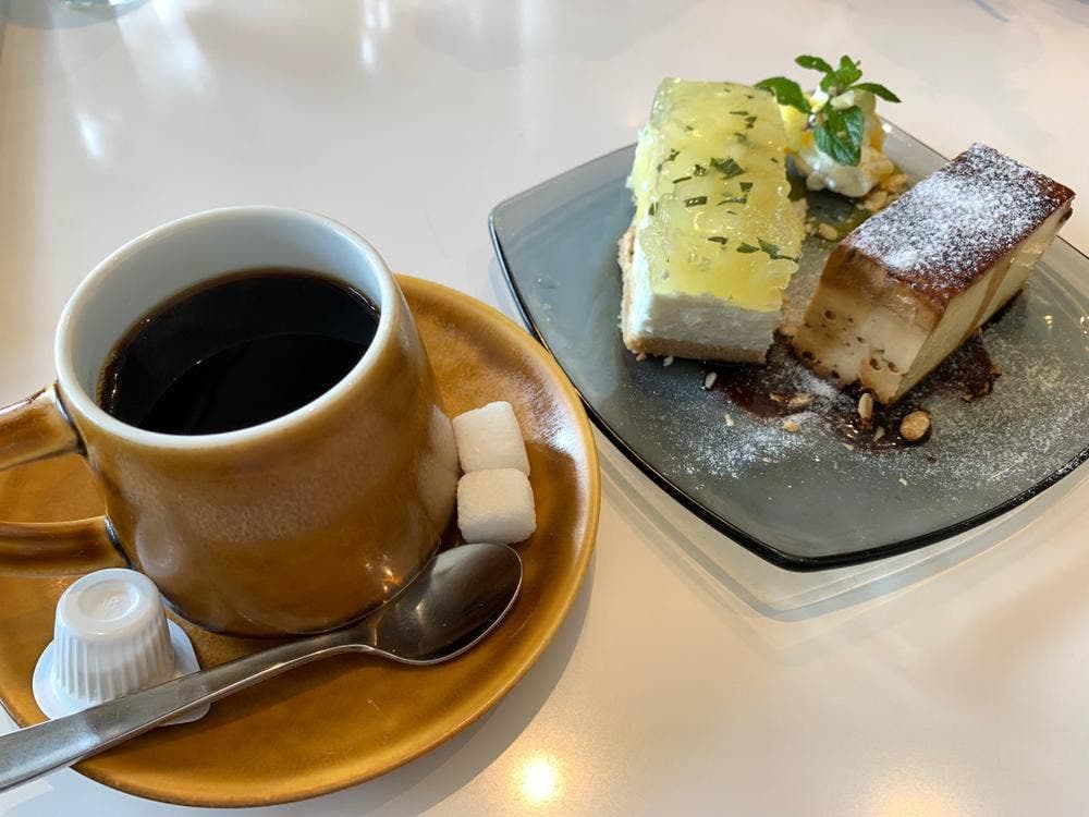 Cafe TUTU