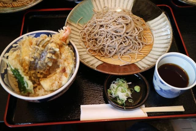 そば処 花の家 - サブ画像1
