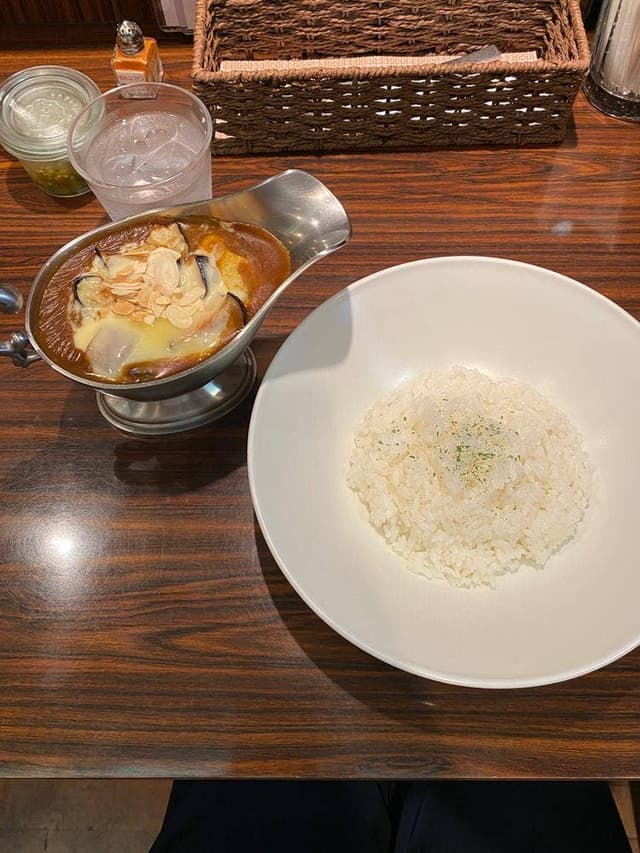 欧風カレー食堂 jizi ジジ - サブ画像1