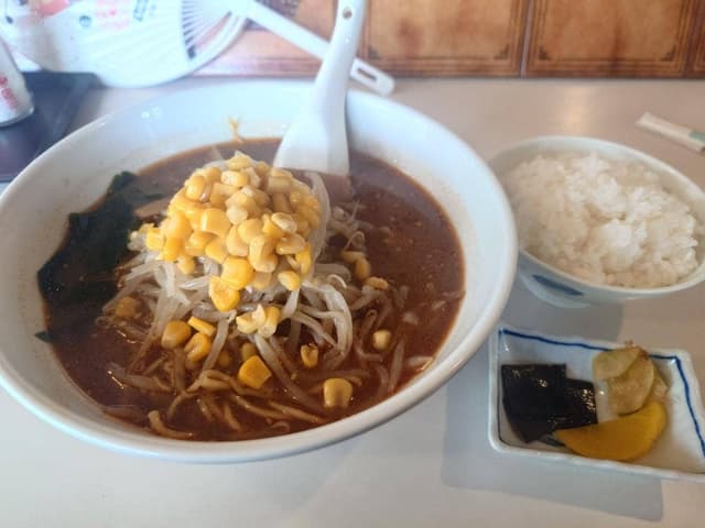 味のどさん娘 前原店 - サブ画像1