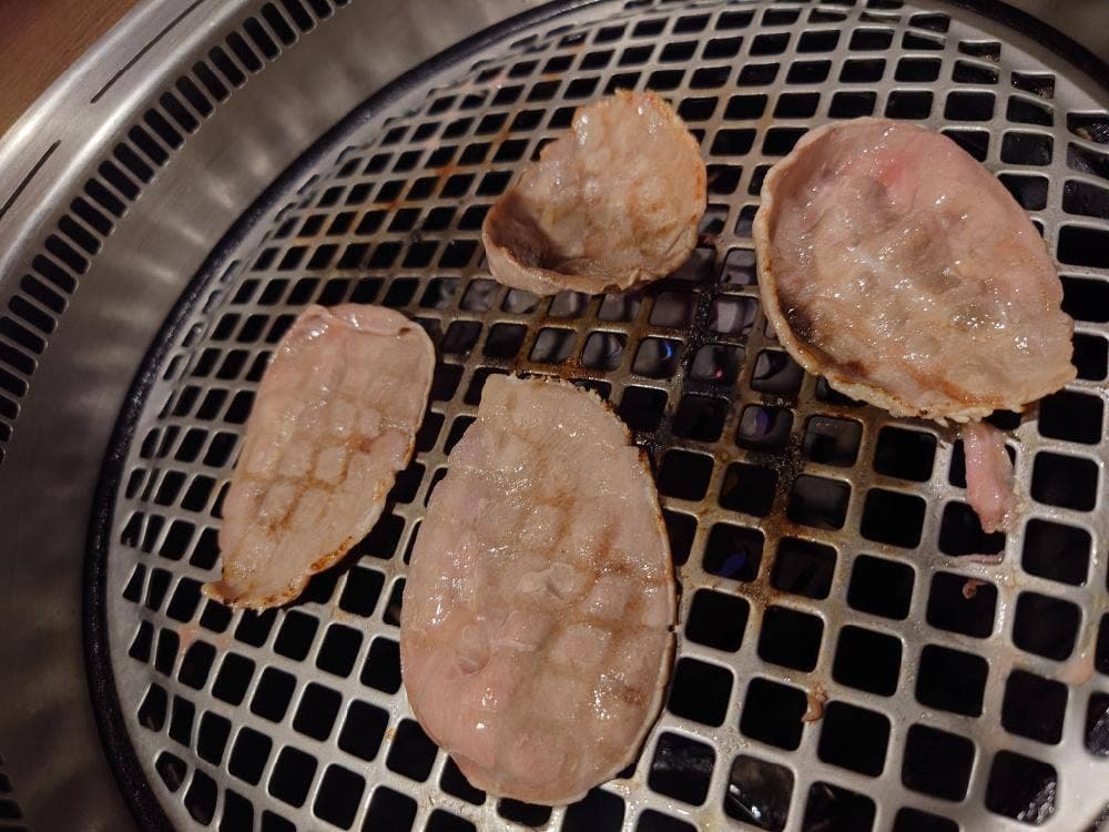 牛角 十三店
