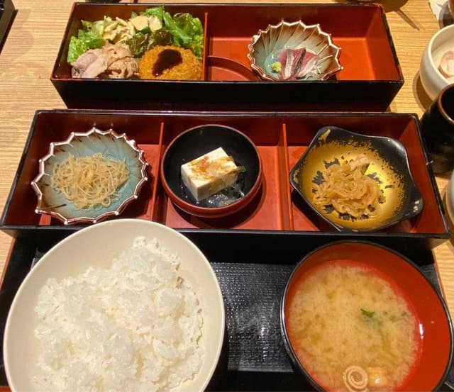 魚然 八丁堀店 - サブ画像3