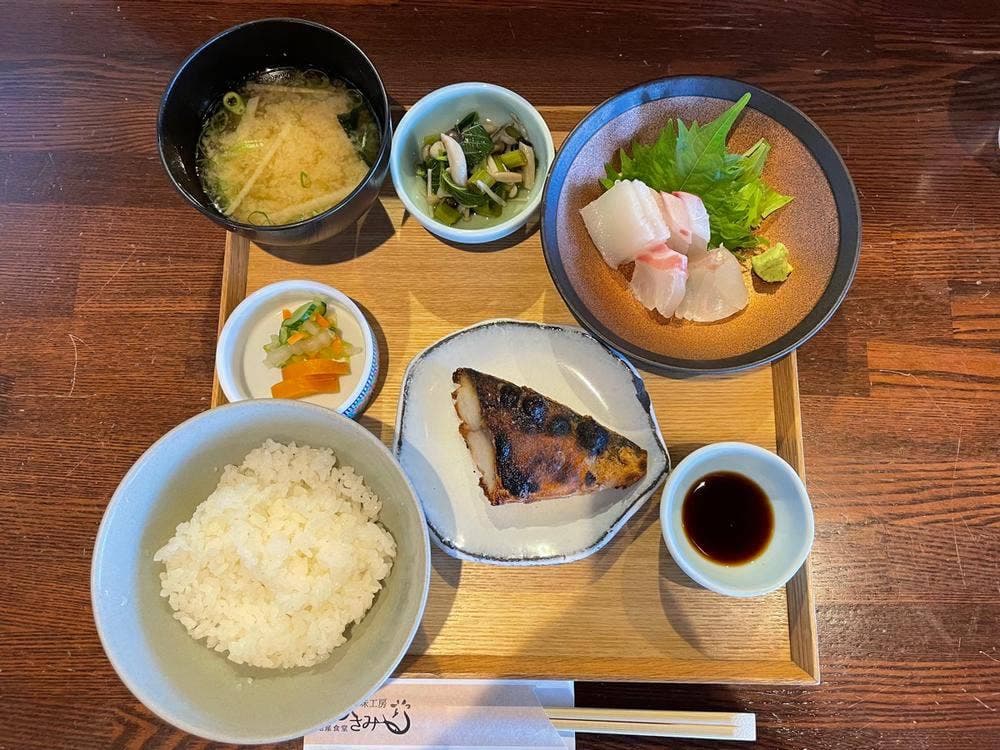 地産食堂 ひさみ