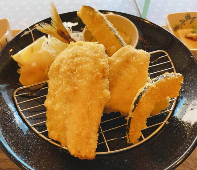 アジフライとみさん食堂 - サブ画像3