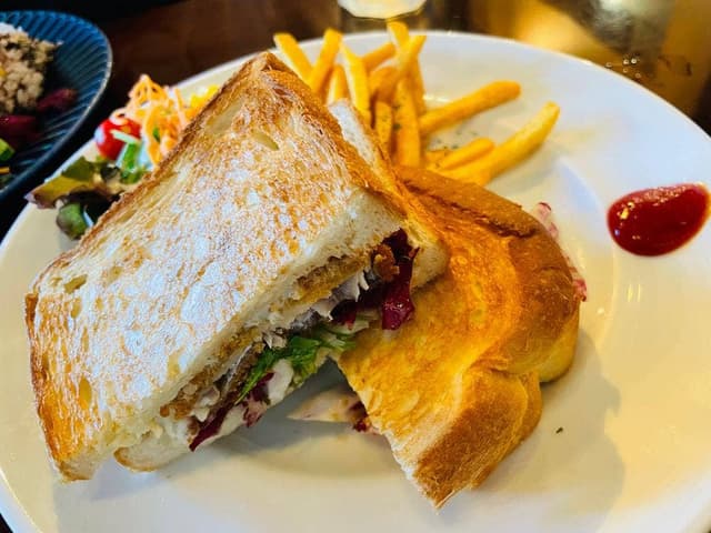 デイリーズ カフェ ヒガコ - サブ画像3