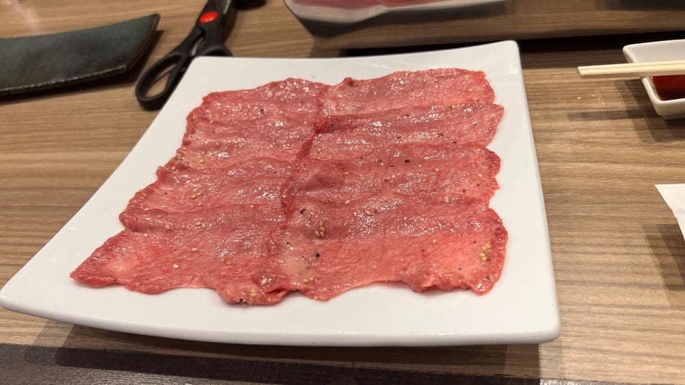 ホルモン髙山 湯島本店