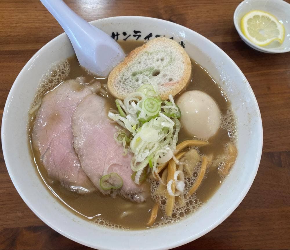 マルミ・サンライズ食堂