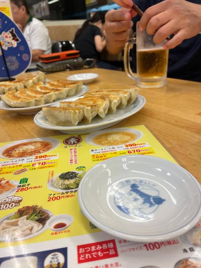 ぎょうざの満州 福生西口店 - サブ画像1
