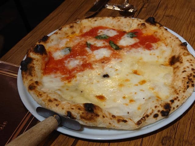 pizzeria&bar La Don Na - サブ画像3