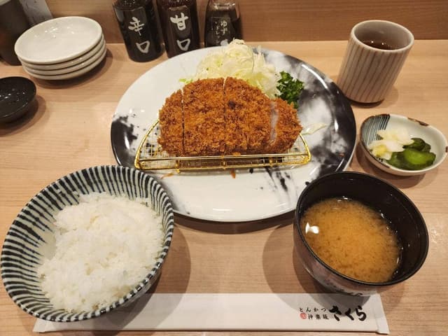とんかつ神楽坂さくら 武蔵小杉店 - サブ画像1