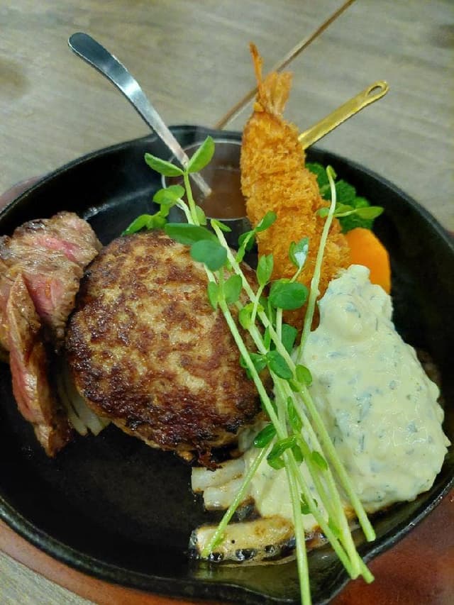 津の田ミート 甲子園プラス店 - サブ画像1