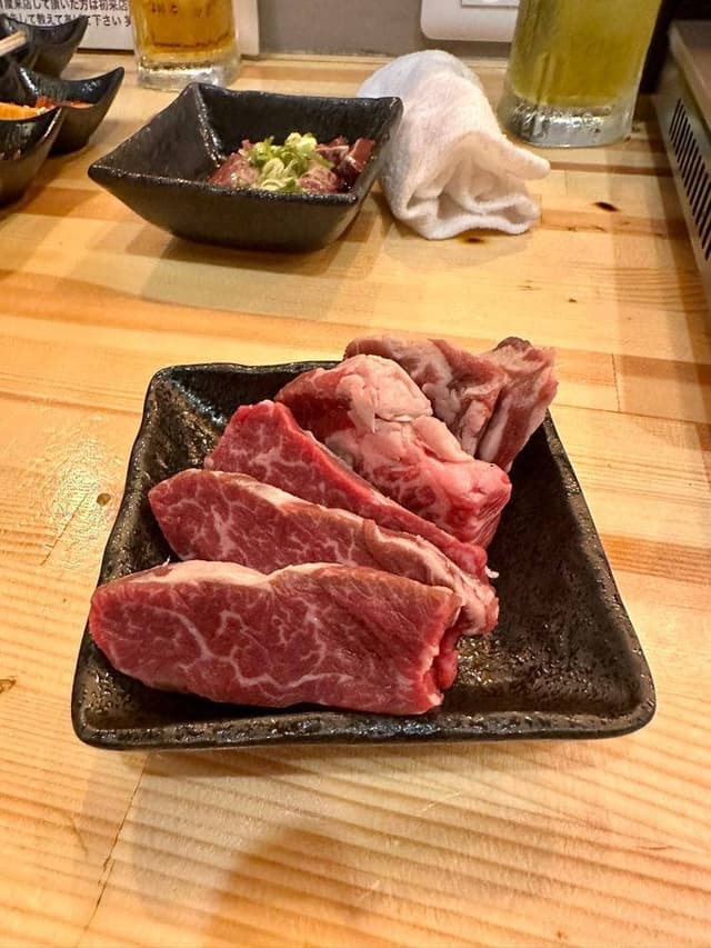 水晶板で焼く立ち食い焼肉 三坪 - サブ画像2