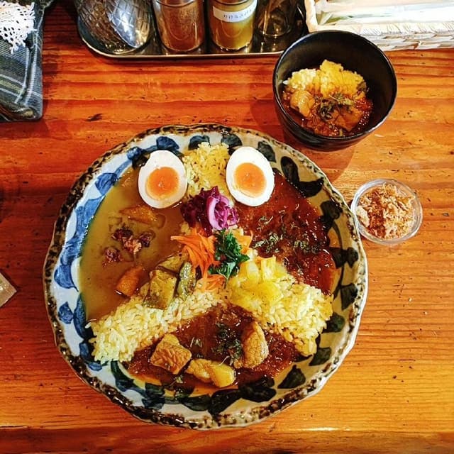 お出汁とスパイス マルエス・エレクトロニカレー - サブ画像1