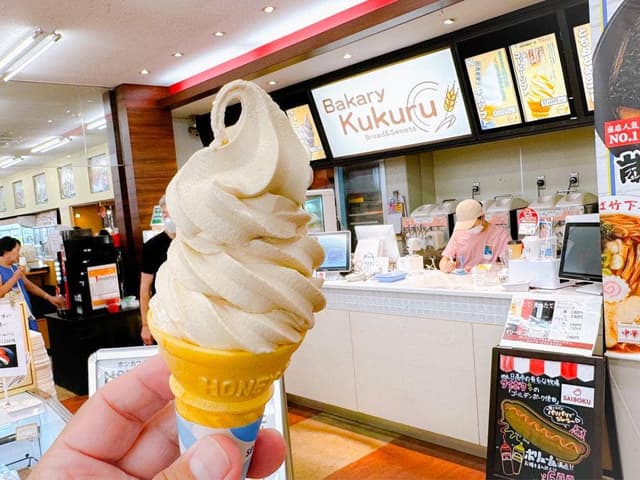ベーカリーKUKURU 高坂サービスエリア上り - サブ画像1
