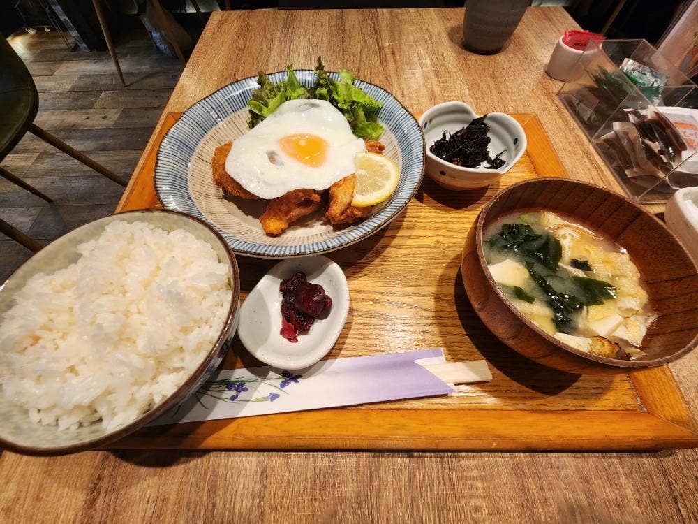 和食ダイニング ごはん