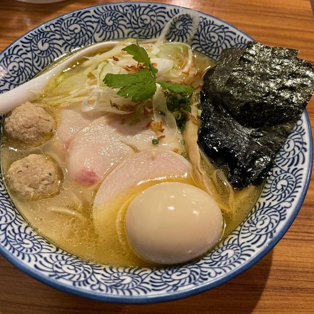 濃厚鶏そば 麺屋武一 新橋本店 - サブ画像1