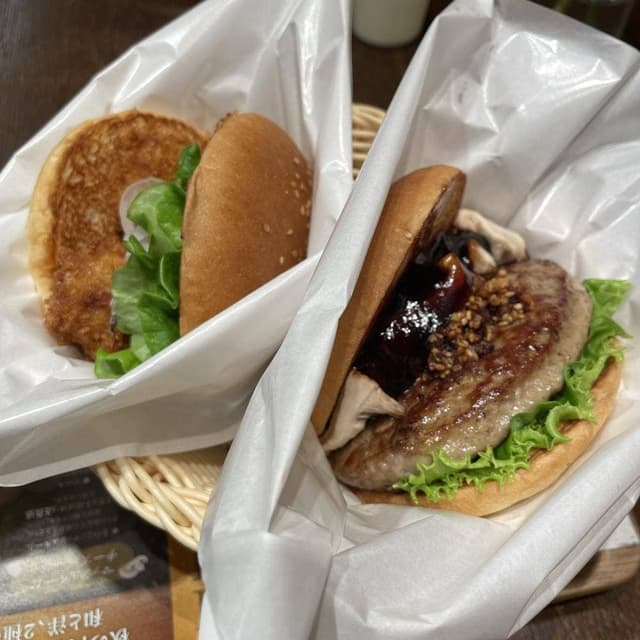 フレッシュネスバーガー 日本橋三井タワー店 - サブ画像1