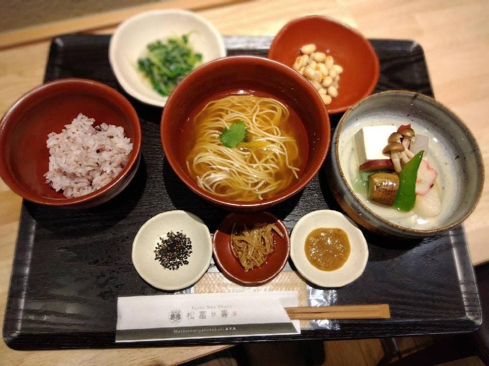 松富や壽 采