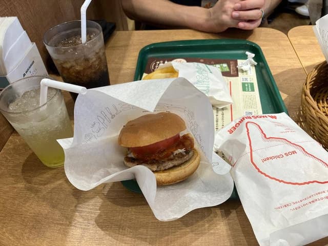 モスバーガー 小平駅前店 - サブ画像1