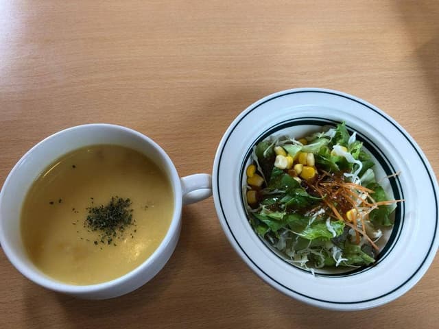 カフェレストラン うふふ 神崎店 - サブ画像2
