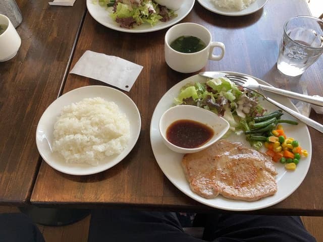 モリーズカフェ - サブ画像2