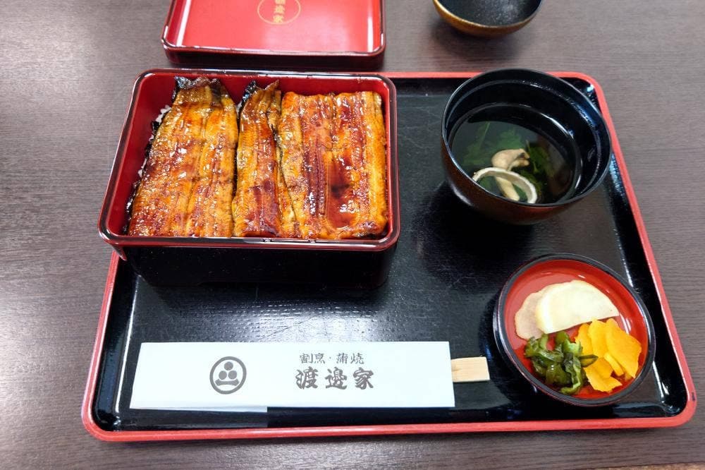 割烹・蒲焼 渡邊家