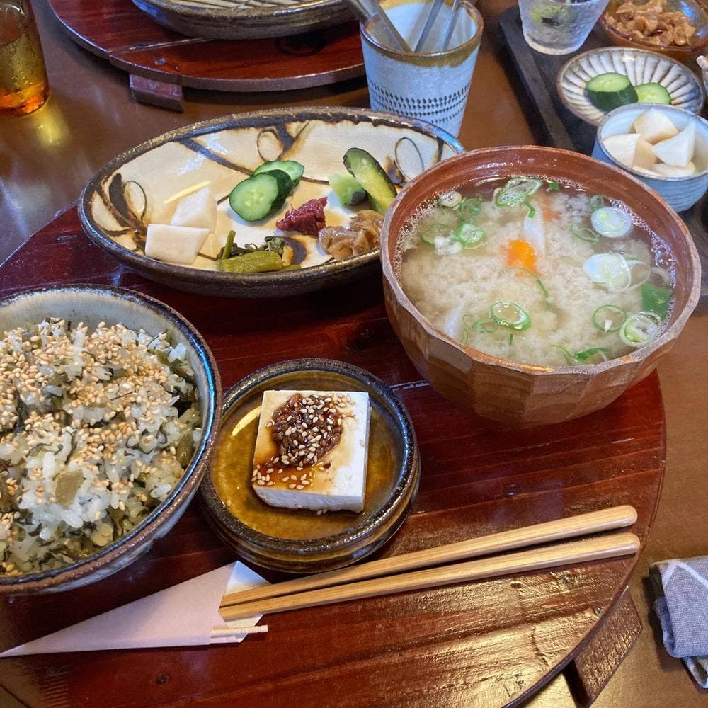 とくまる食堂