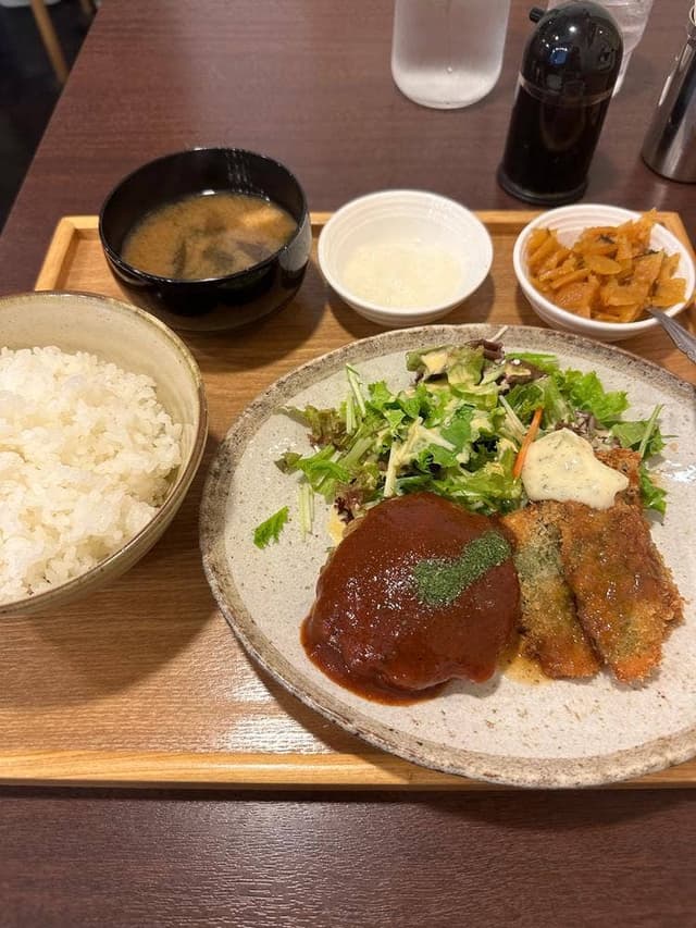 辛口カレー＆ライブ酒場 POP - サブ画像2
