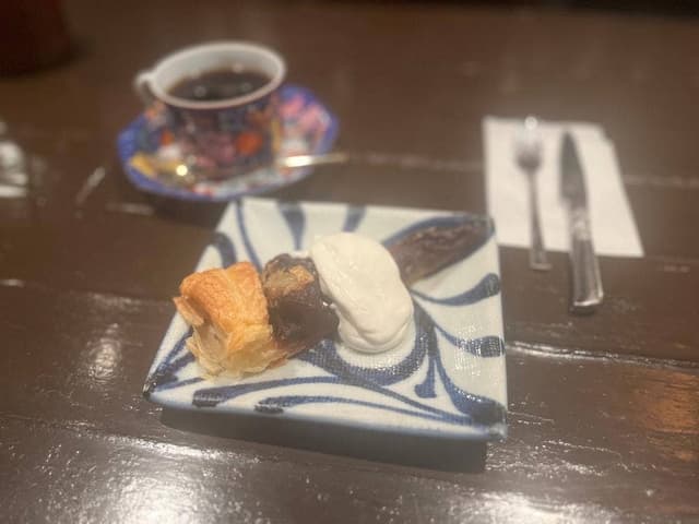 The Cafe 横濱屋 - サブ画像1