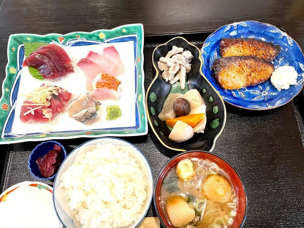 味乃魚隆