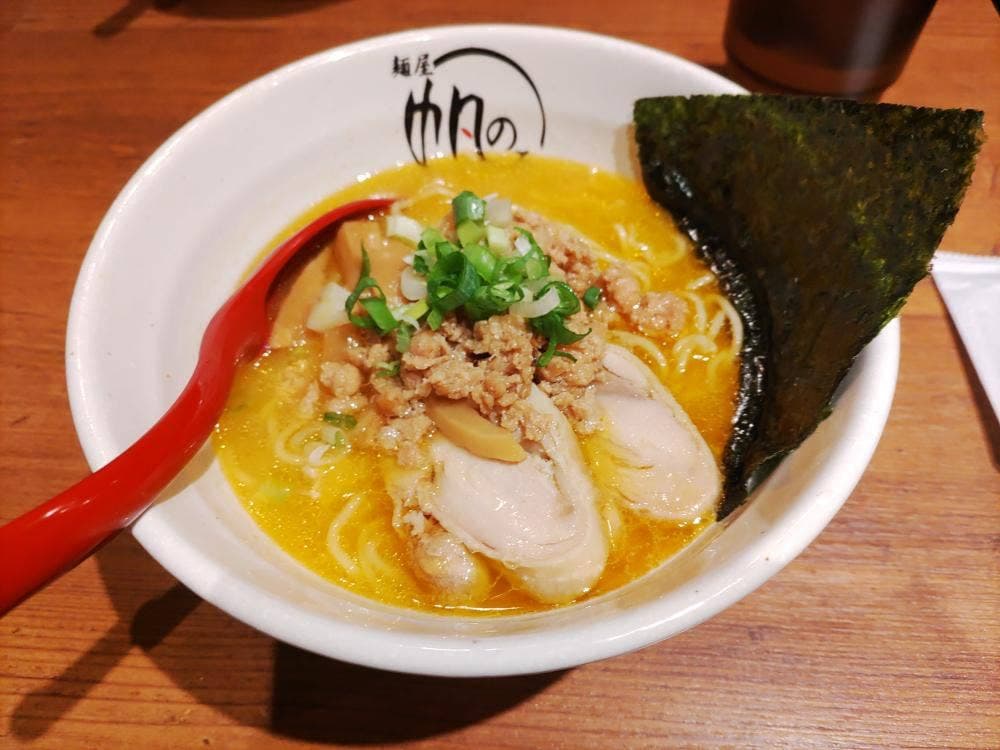 麺屋 帆のる 新宿御苑前店