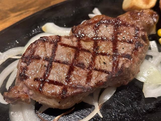 ステーキ&ハンバーグ かな井 - サブ画像1